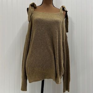 NWT! Adjustable Off Shoulder Khaki She and Sky Sweater! Size large